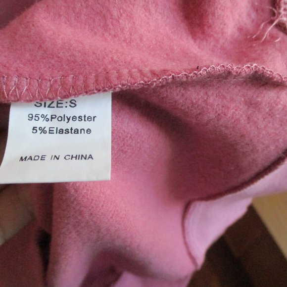 New NWOT Ladies Soft  Pink Pullover Sweatshirt with Hood Snap Close - Picture 7 of 9